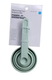 Room Essentials Measuring Cup And Spoon Set 8 Pieces Mint Sturdy Plastic NEW!