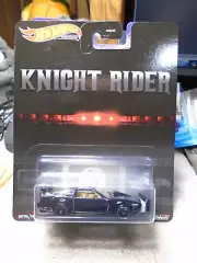 Hot Wheels Knight Rider K.I.T.T. Super Pursuit Mode with Real Riders