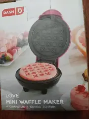 Dash Mini 4" Waffle Maker Non Stick 4" 350 Watts Open Box