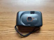 Vivitar IC 111 Focus Free 35mm Black Film Camera