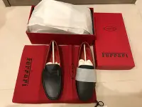 在飛比找Yahoo!奇摩拍賣優惠-TOD's 法拉利 Ferrari 豆豆鞋 限量款 完整盒裝