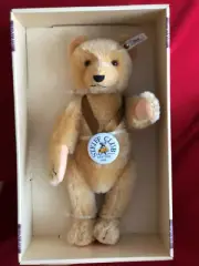 Steiff Teddy Bear 1995 Edition, New, 12.5in. tall LE Rare