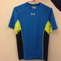 在飛比找蝦皮購物優惠-全新 Under armour 運動緊身衣 原價1980可議