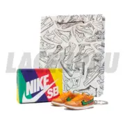 SB Dunk Low Grateful Dead Bears Orange Mini Sneaker 3D Keychain + Bag ShoeBox
