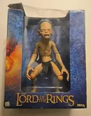 NECA Lord Of The Rings Smeagol Gollum 1/4 Scale Action Figure New Box Damage
