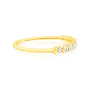 9ct Yellow Gold Diamond Ring with 6 Brilliant Cut Diamonds, M