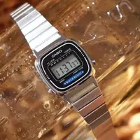 在飛比找蝦皮購物優惠-卡西歐手錶復古防水數字手錶女士 La670Wa-1 帶盒