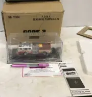 CODE 3 SEAGRAVE PUMPER FIRE ENGINE #12834 NEW IN BOX 1:64 SCALE FREE SHIPPING!