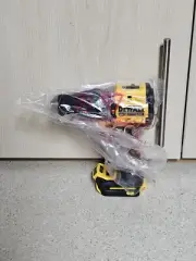 DeWalt DCD805N-XJ 18V XR Li-ion Cordless Brushless 2-Speed Hammer Drill Driver -