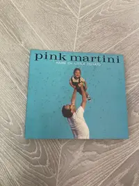 在飛比找Yahoo!奇摩拍賣優惠-9.9新二手CD MM前 PINK MARTINI HANG