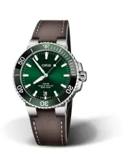 Oris Aquis Date 39.5 mm Green Dial Brown Leather Strap Watch 0173377324157