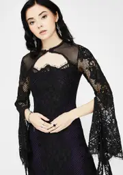[Devil Fashion] Bell Sleeve Maxi Dress
