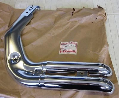 Kawasaki EL250 A2-A6 B1 B2 B3 C1 C2 D1 E1-E4 Exhaust Pipe Cover 49107-1076 NOS