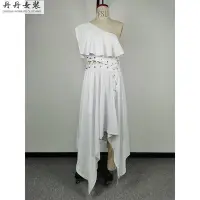 在飛比找Yahoo!奇摩拍賣優惠-L-5xl 加大碼女式荷葉邊鏤空一字肩無袖新娘新娘伴娘主持人