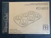 Pampered Chef 1441 Mini Fluted Pan 6 Bundt Cakes Stoneware New Old Stock in Box