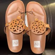 DV Dolce Vita PILAR Sandal Flip Flop Brown Tan Women's 7 No Box Only Tag