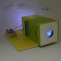 在飛比找Yahoo!奇摩拍賣優惠-【夜市王】投影機 趣味小實驗 DIY幻燈投影機 科技小製作 