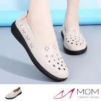 在飛比找momo購物網優惠-【MOM】真皮樂福鞋 縷空樂福鞋/真皮縷空刻花花邊鞋口造型休