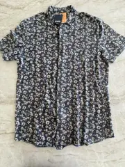 Benson Apparel Floral Shirt Soft Short Sleeve Size S BNWT