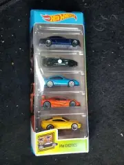 New Hot Wheels 5-Pack HW Exotics Aston Martin V8 Vantage McLaren F1 GTR, 911