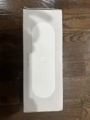 Beat pill speaker (Light Gray) - Kim Kardashian edition