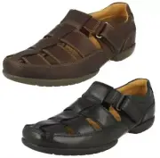 Mens Clarks Hook & Loop Sandals Recline Open