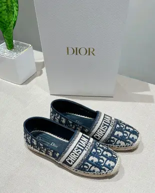 Dior 經典老花 草編 刺繡 平底鞋