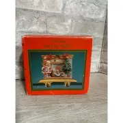 Heritage Mint Ltd Cast Iron Stocking Holder Santa Clause Bear Collectibles NEW
