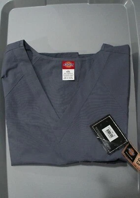 Dickies Men's Medical Scrubs, Top; Color Code: PEWZ; Brand New with tags