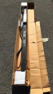 Schneider APC AP8853 Rack PDU 2G Metered Power Distribution Unit ZeroU 32A