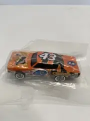 hot wheels Honey Nut Cheerios #43 car new/sealed