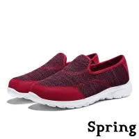 在飛比找momo購物網優惠-【SPRING】3D透氣飛織炫彩織線超輕量懶人休閒鞋(紅)