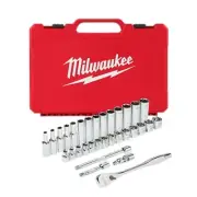 3/8 in. Drive 32 pc. Ratchet & Socket Set - Metric MLW48-22-9508 Brand New!