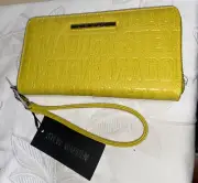 STEVE MADDEN WALLET WRISTLET CITRON STAMPED LOGO SILVER ZIPPER