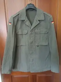 在飛比找Yahoo!奇摩拍賣優惠-正德國軍服 長袖外套