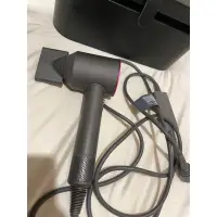 在飛比找蝦皮購物優惠-Dyson HD08 二手吹風機桃紅