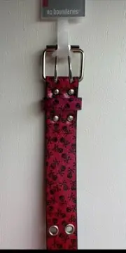 XL Pink Punk Belt with Skull & Crossbones - Goth Rebel Chic, Trendy Style! Y2K