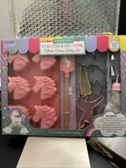 Rainbows & Unicorns Baking Set • 15 Pieces • Ages 6+ • Handstand Kitchen • NEW