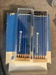68 Vintage Staedtler Mars Lumograph Pencils Germany 100H w Plastic Box In Case