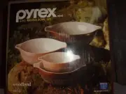 Pyrex Woodland 4 pc Cinderella Mixing Bowl Set NEW sealed box NOS vintage 1978