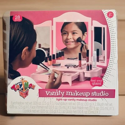 NEW Geoffrey's Toy Box 28-Piece Light Up Vanity Makeup Studio Mirror Makeup RARE