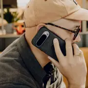 Peak Design Mobile Everyday Fabric Case For Google Pixel 9 (Charcoal)
