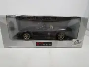 UT MODELS 1/18 PURPLE PEARL METALLIC 1998 CHEVY CORVETTE CONVERTIBLE NEW *READ*