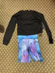 Women. NWT "90 Degrees" 2 PC Set blk/blue purple sweatshirt & shorts. Size S