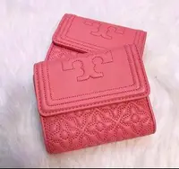 在飛比找旋轉拍賣優惠-Tory Burch Bryant三折式短夾粉色(現貨)