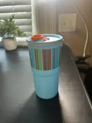 Tupperware Mega Tumbler 30 oz Thirst Quake 30 Oz Tumbler