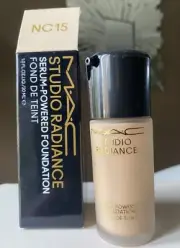 M·A·C Cosmetics Studio Radiance Serum Powered Foundation - NC15. BNIB