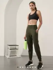 ATHLETA Unstoppable Jogger M Medium | Aspen Olive #818485 NEW
