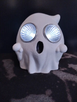 Indoor/Outdoor Solar Light Cute Ghost 3" Heavy Resin Halloween Decoration