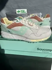 Saucony Shadow 5000 “St. Barth” Size 13 Beige Green Saint Barth